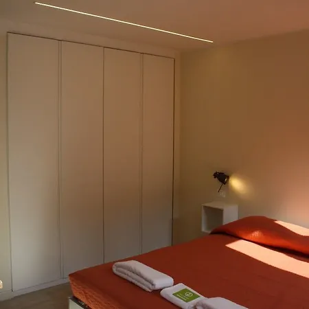 Tatil Evi Accademia Carrara 2 *